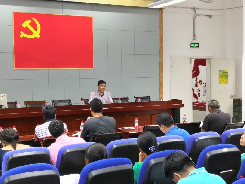 保定加强党务干部培训，提升党建工作水平